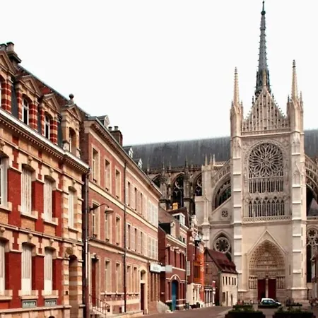 Chez Stephanie Au Coeur D'amiens 아미앵